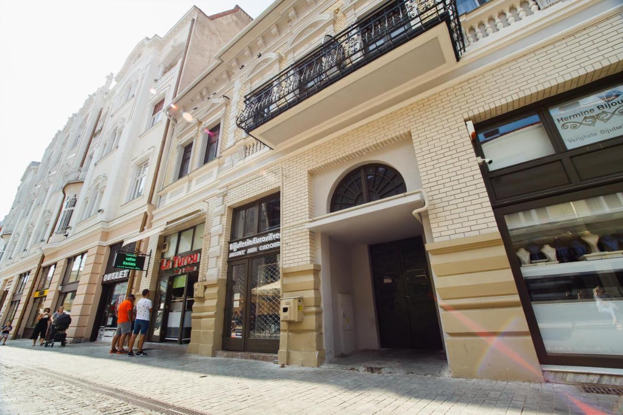 Super Central Spacious Apartment Oradea Dış mekan fotoğraf